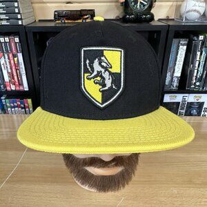 Harry Potter SnapBa SnapBack Hat Cap Hufflepuff Black Yellow  Wool Acrylic Blend